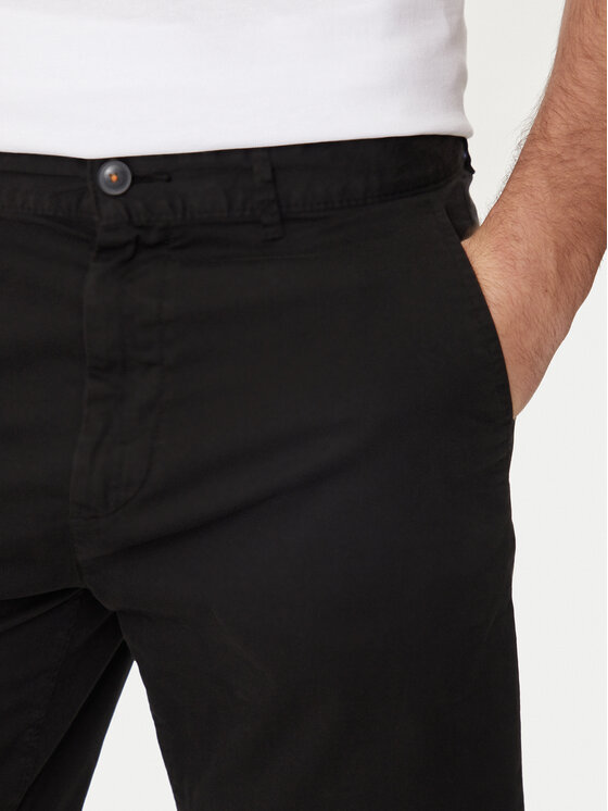 BOSS Boss Šortky z materiálu Chino-Slim 50513026 Černá Slim Fit