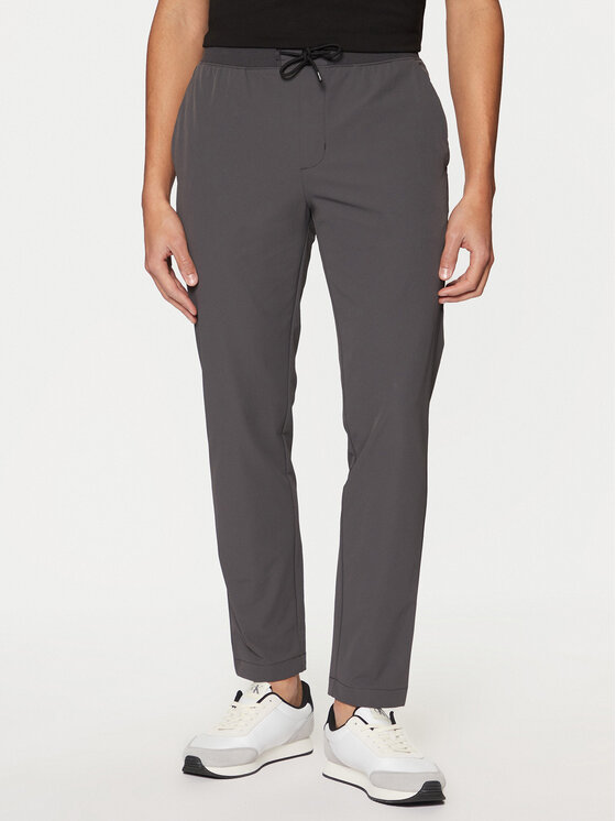 Calvin Klein Calvin Klein Joggers kalhoty K10K113809 Šedá Slim Fit