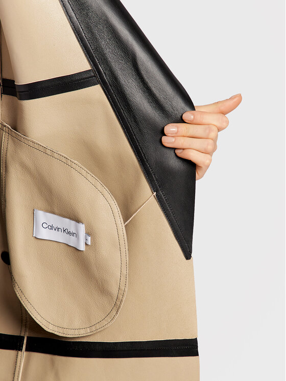 Calvin Klein Calvin Klein Płaszcz przejściowy Contrast K20K204544 Czarny Regular Fit
