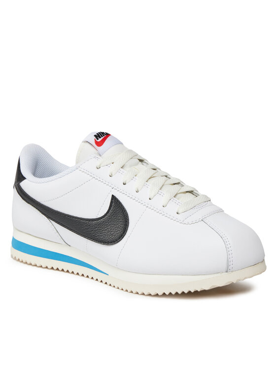 Souq nike shoes discount