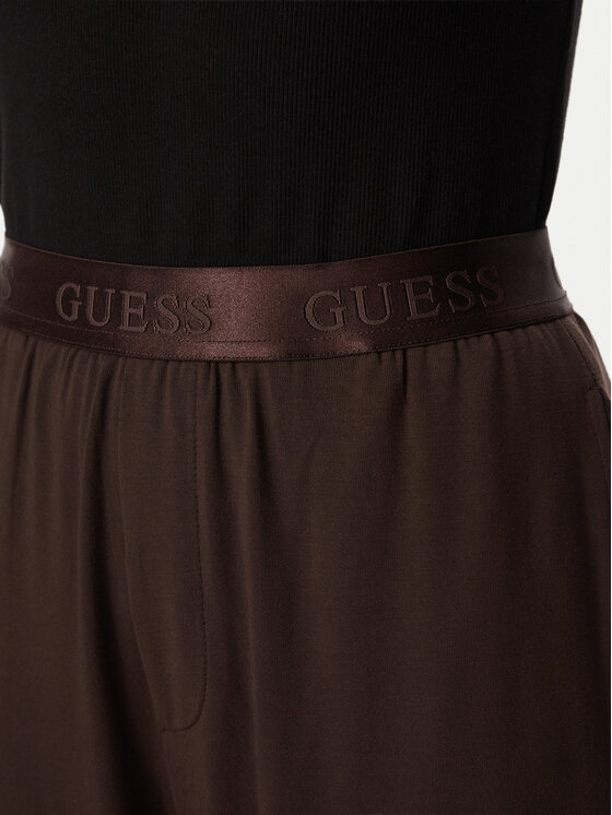 Guess Guess Долнище анцуг O6BB06 K5060 Кафяв Regular Fit