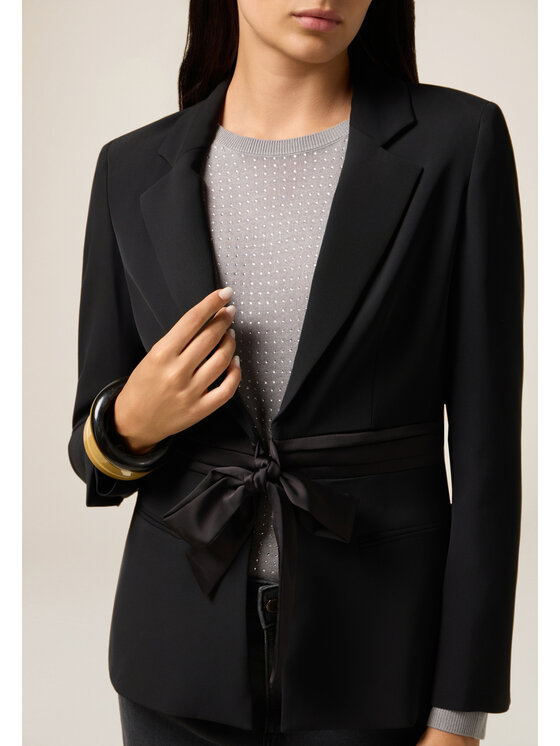 Oltre Oltre Giacca outdoor Q793R104582N033 Nero Regular Fit