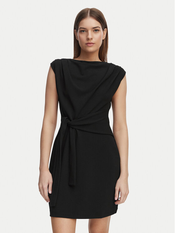 French Connection French Connection Коктейлна рокля 719H0 Черен Slim Fit