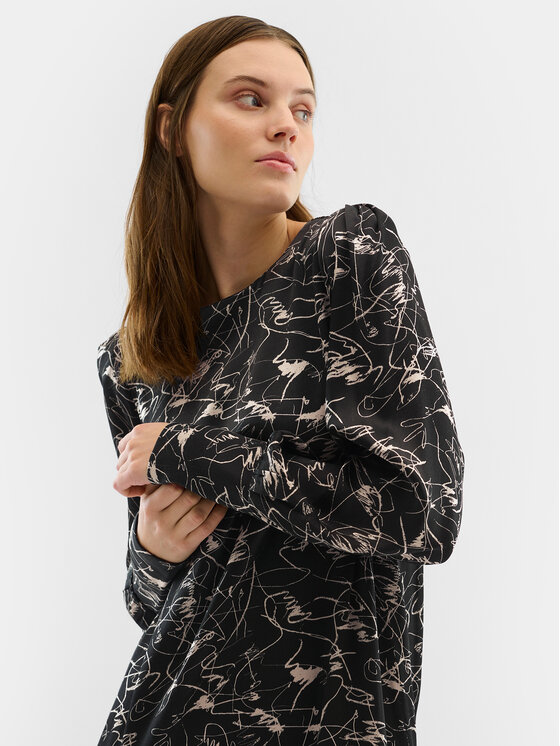 Karen by Simonsen Karen by Simonsen Vsakodnevna obleka Marbella 10104846 Črna Regular Fit