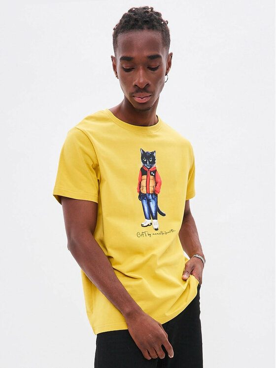 CAT by maniita lacitta CAT by maniita lacitta T-Shirt Printed men's t-shirt with CAT Żółty Regular Fit