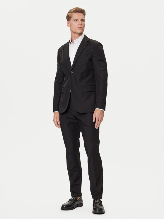 Guess Guess Hlače iz tkanine M4YB01 WG9Z2 Črna Regular Fit