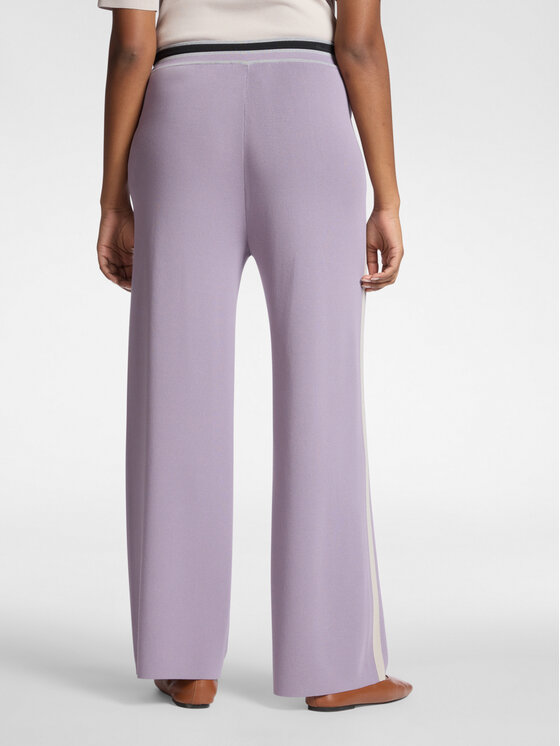 Elena Mirò Elena Mirò Pantaloni di tessuto P622Z000149N0B2 Viola Regular Fit