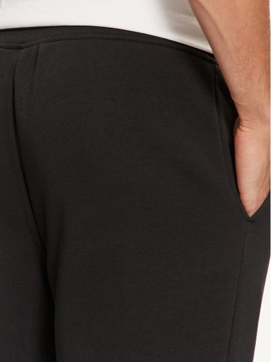 Calvin Klein Calvin Klein Donji dio trenerke K10K113654 Crna Regular Fit