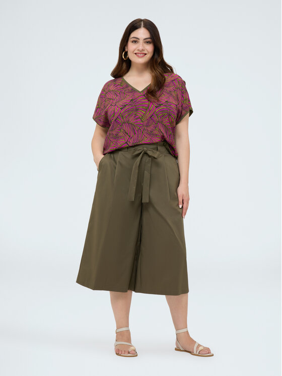 Fiorella Rubino Fiorella Rubino Pantaloni di tessuto P717L002527N035 Verde A-Line Fit