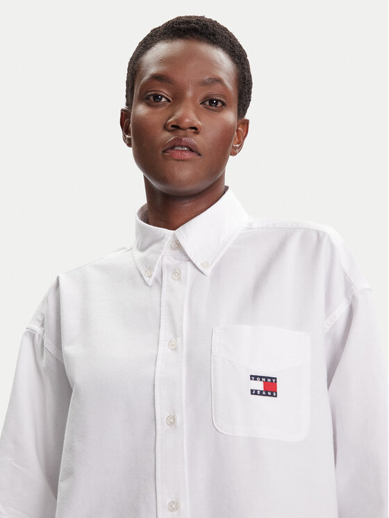 aimi　0808 Tommy Jeans Koszula Badge DW0DW20988 Biały Oversize | Modivo.pl