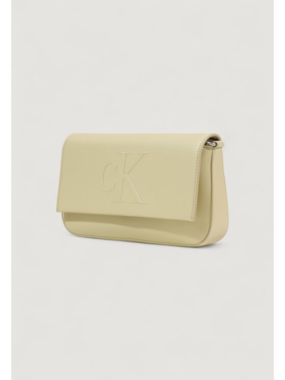 Calvin Klein Calvin Klein Borsa SCULPTED FLAP SHOULDER POUCH Bianco