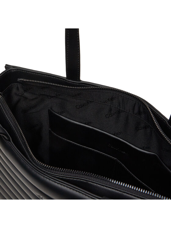 Calvin Klein Calvin Klein Kabelka Line Quilt Medium Tote K60K612120 Černá