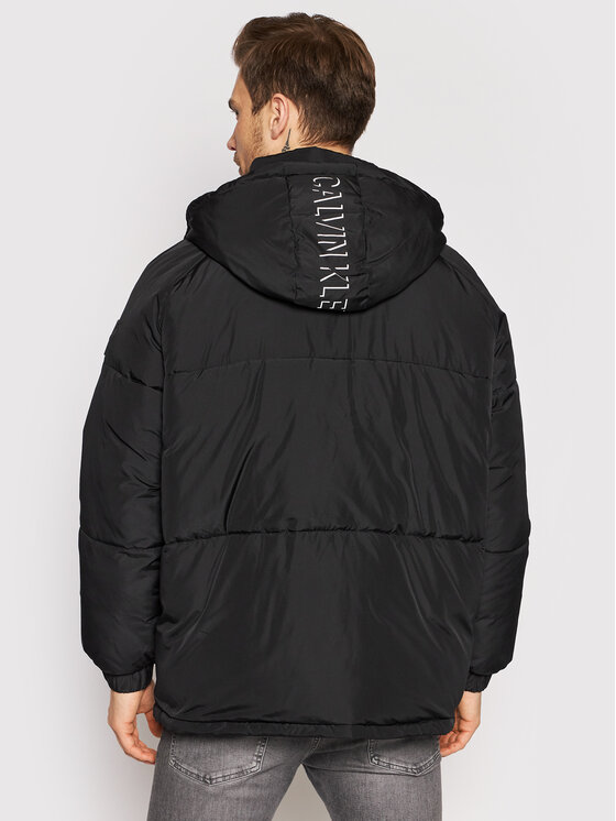 Calvin Klein Jeans Calvin Klein Jeans Μπουφάν χειμωνιάτικο J30J318679 Μαύρο Oversize