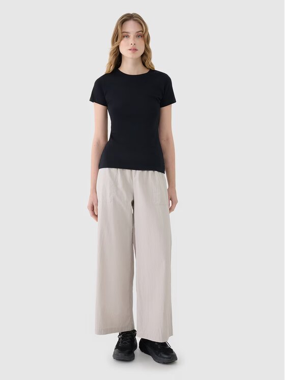 4F 4F Tričko 4FWSS25TTSHF1995-20S Čierna Slim Fit