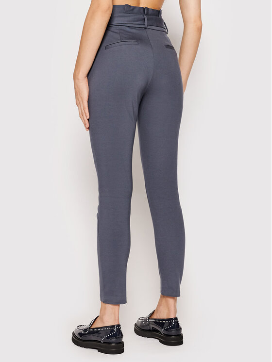 Vero Moda Vero Moda Hlače iz tkanine Eva 10205932 Siva Loose Fit