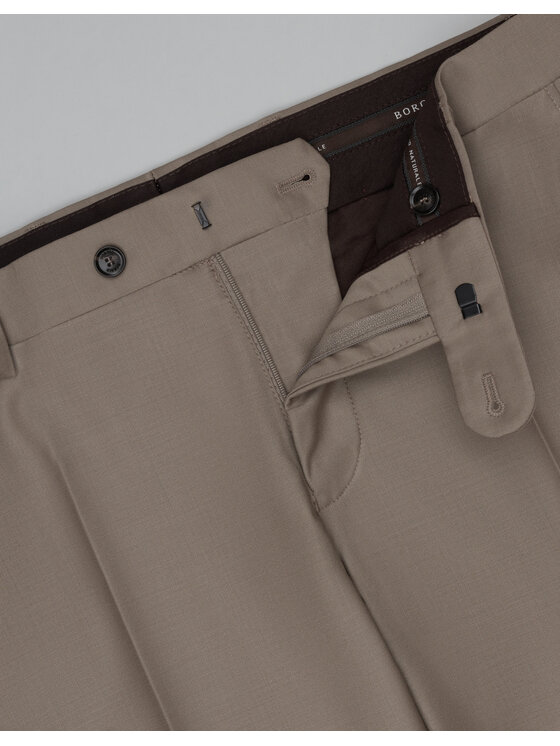 Borgio Borgio Spodnie garniturowe brione_gi Beżowy Slim Fit