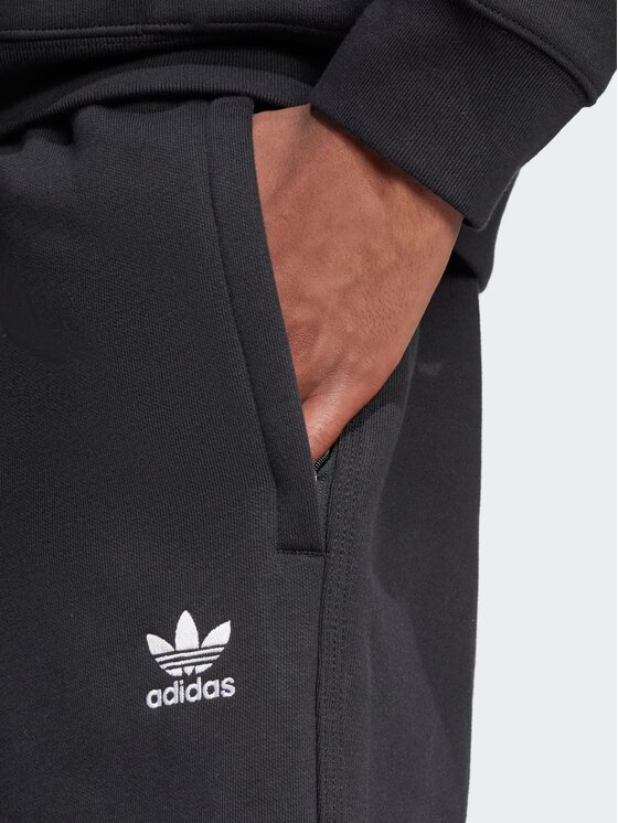 adidas adidas Spodnie dresowe 150893 Czarny Loose Fit