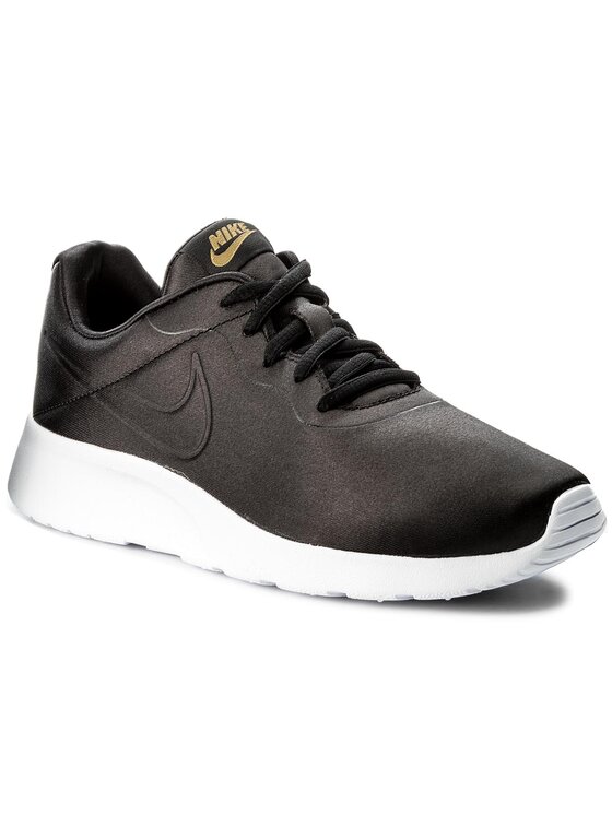 tanjun premium nike