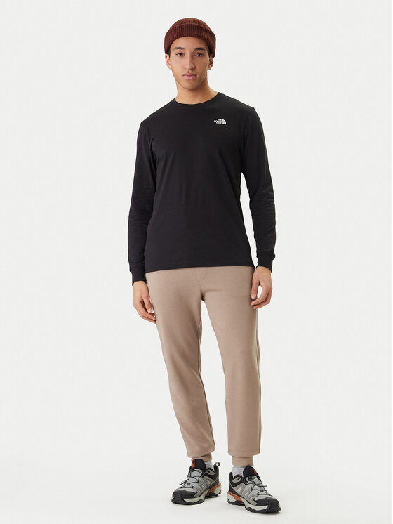 The North Face The North Face Longsleeve Evolution Simple Dome NF0A8EU3 Czarny Regular Fit