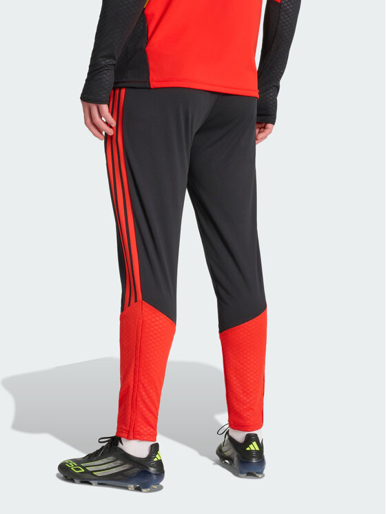 adidas adidas Spodnie dresowe 161960 Czarny Slim Fit