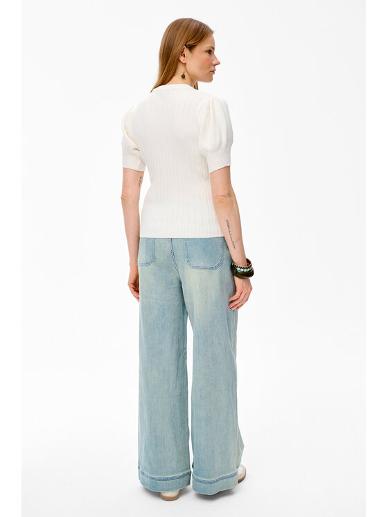 blue shadow blue shadow Sweter Talu Biały Regular Fit
