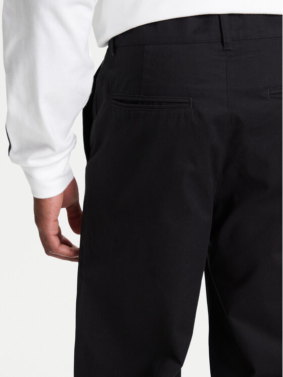adidas adidas Hlače Trefoil Essentials JD2442 Crna Regular Fit