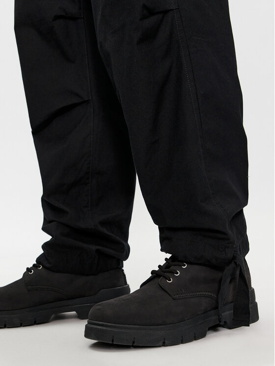 Calvin Klein Jeans Calvin Klein Jeans Pantaloni cargo Essential Regular Cargo Pant J30J324692 Negru Regular Fit