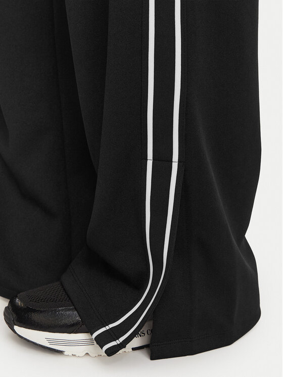 MICHAEL Michael Kors MICHAEL Michael Kors Спортивні штани MR630Y0K8N Чорний Regular Fit