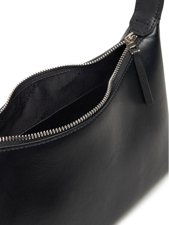 Calvin Klein Calvin Klein Torebka Hardware Strap Medium Crossbody K60K613028 Czarny