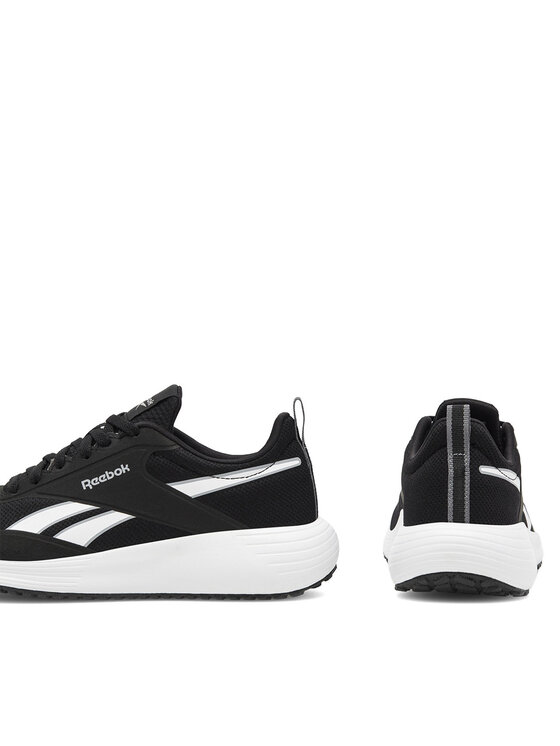 Dwa buty sportowe, jeden z boku, drugi ustawiony ty?em.
