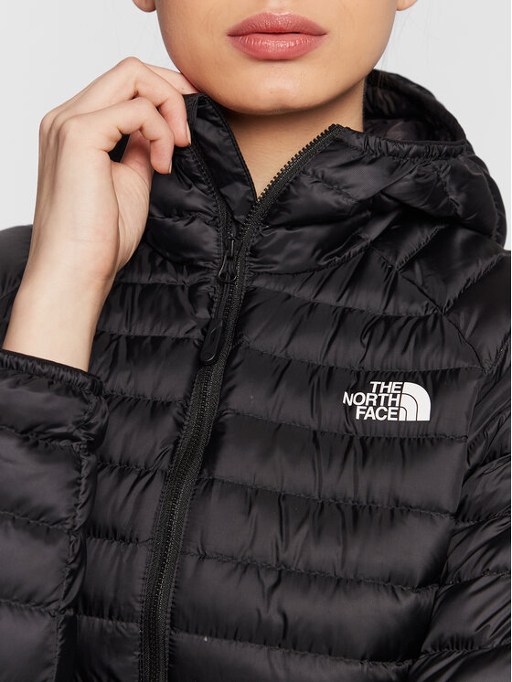 The North Face The North Face Kurtka puchowa New Trevail NF0A7Z85 Czarny Regular Fit