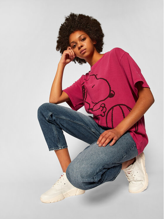 Levi's® Levi's® Тишърт PEANUTS® Snoopy Soccer Tee 56152-0002 Розов Oversize