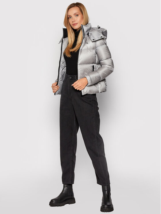 Calvin Klein Jeans Pūkinė striukė J20J217280 Pilka Regular Fit • Modivo.lt