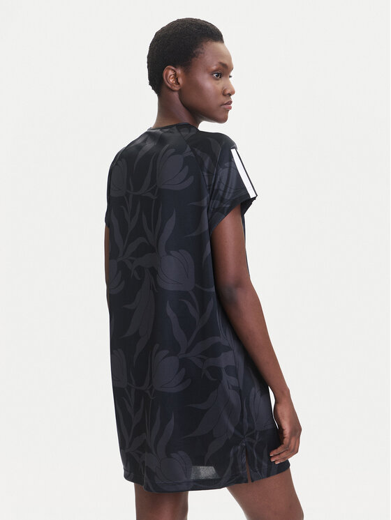 adidas adidas Hétköznapi ruha Tiro x Common Goal Graphic JL7638 Fekete Loose Fit