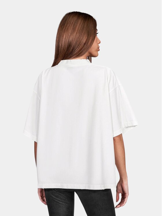 MADE BY SOCIETY MADE BY SOCIETY T-Shirt Signe - T27581 Biały Basic Fit