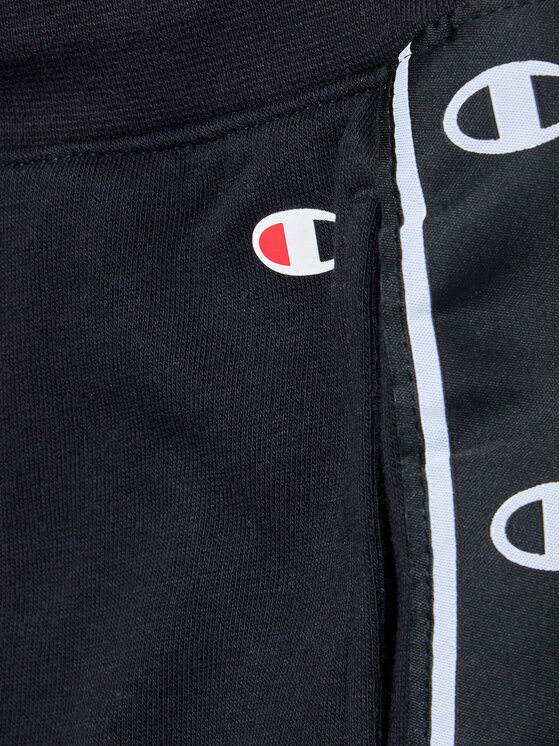 Champion Champion Szorty sportowe 306324 Czarny Regular Fit