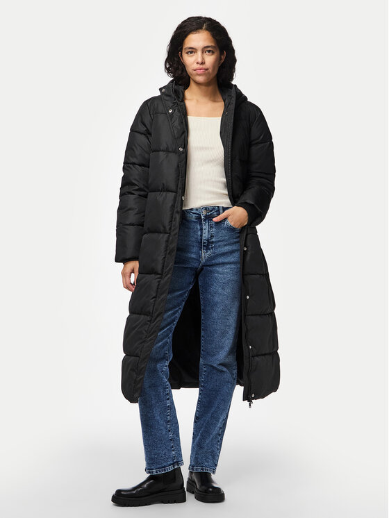 Pieces Pieces Kurtka zimowa Maddie 17150937 Czarny Regular Fit