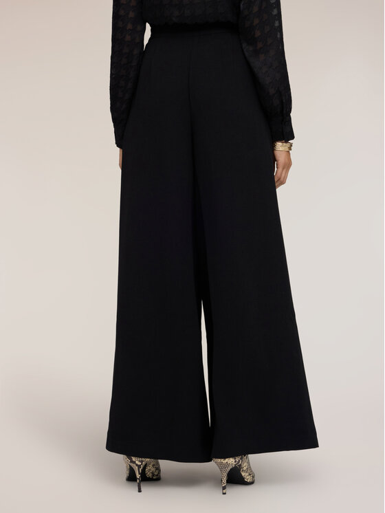 Motivi Motivi Pantaloni di tessuto P05EQ004846N033 Nero Over Fit