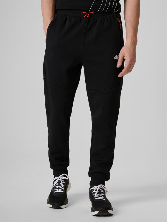 4F 4F Spodnie dresowe MONOCHROME MOVEMENT Czarny Regular Fit