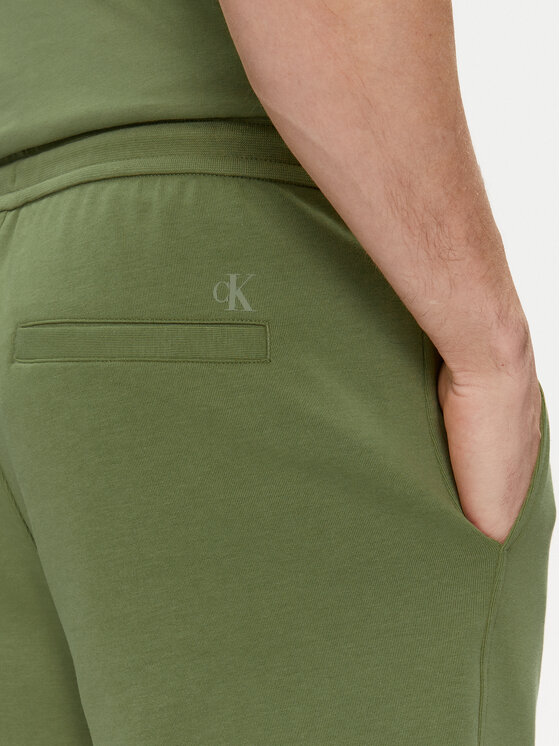 Calvin Klein Jeans Calvin Klein Jeans Спортни шорти Logo Repeat J30J325129 Зелен Regular Fit