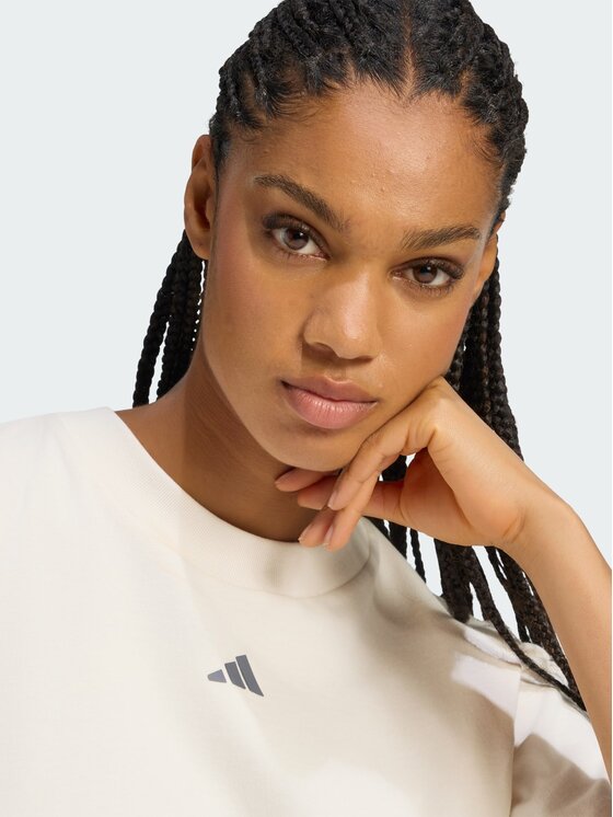 adidas adidas T-Shirt 162937 Kremowy Loose Fit