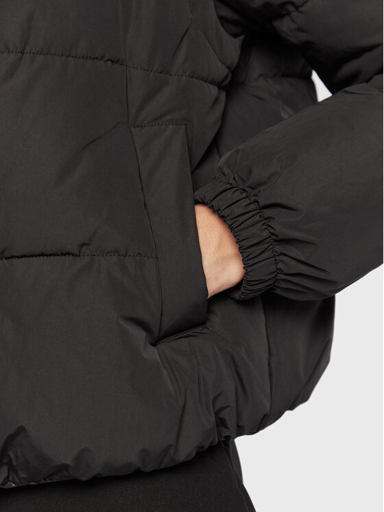 Patrizia Pepe Patrizia Pepe Зимно яке 2O0008/A150-K103 Черен Regular Fit