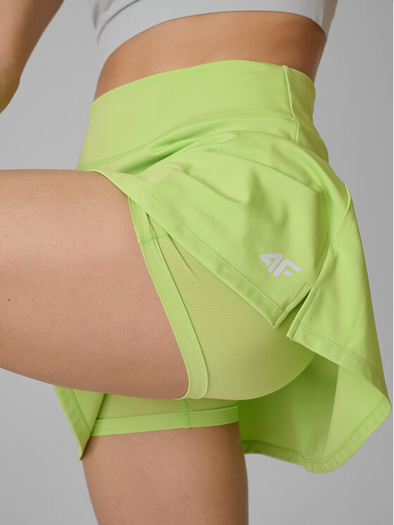 4F 4F Szorty sportowe ATHLETIC ALLURE Zielony jasny Slim Fit
