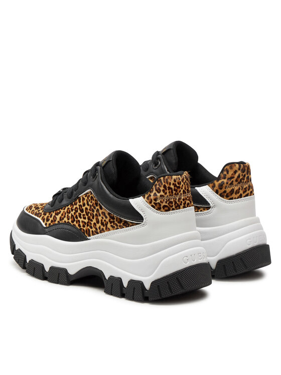 Guess Guess Laisvalaikio batai Berrett FLTBER PEL12 Juoda
