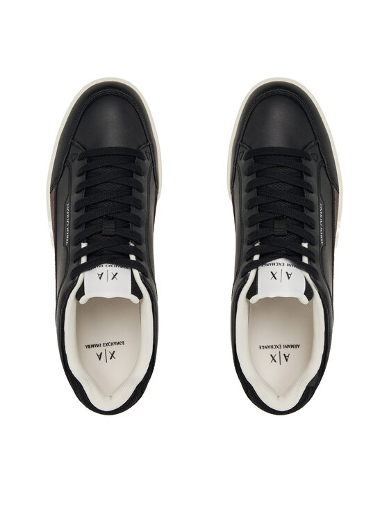 Armani Exchange Armani Exchange Sneakersy XM001687 AF17363 M8141 Čierna