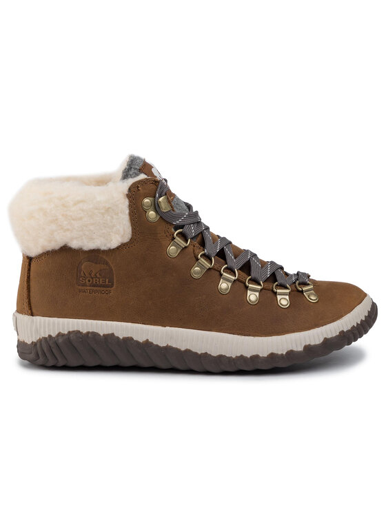 sorel out n about plus elk