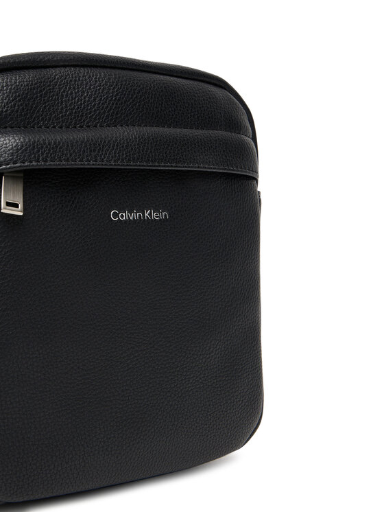 Calvin Klein Calvin Klein Crossover torbica Raised Reporter LV04D3160G Crna