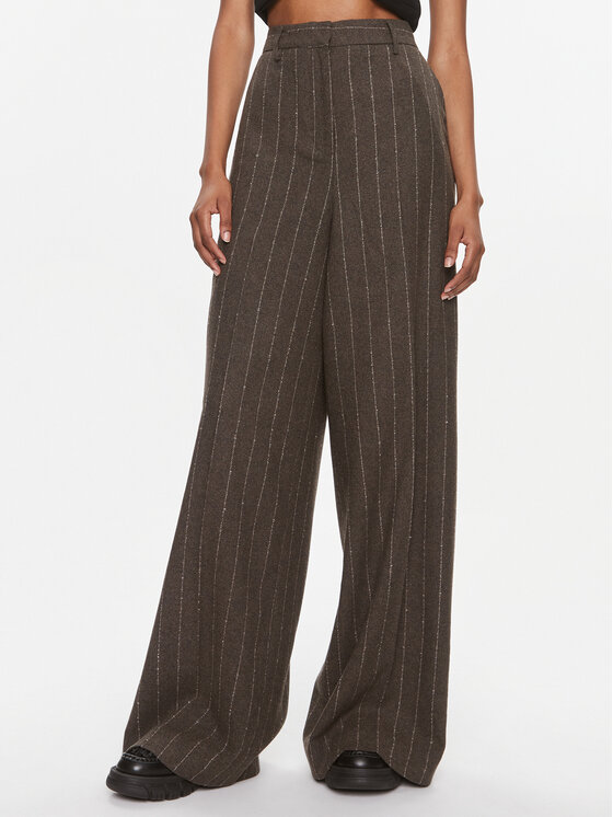 Remain Remain Hlače iz tkanine BCR759 Rjava Regular Fit