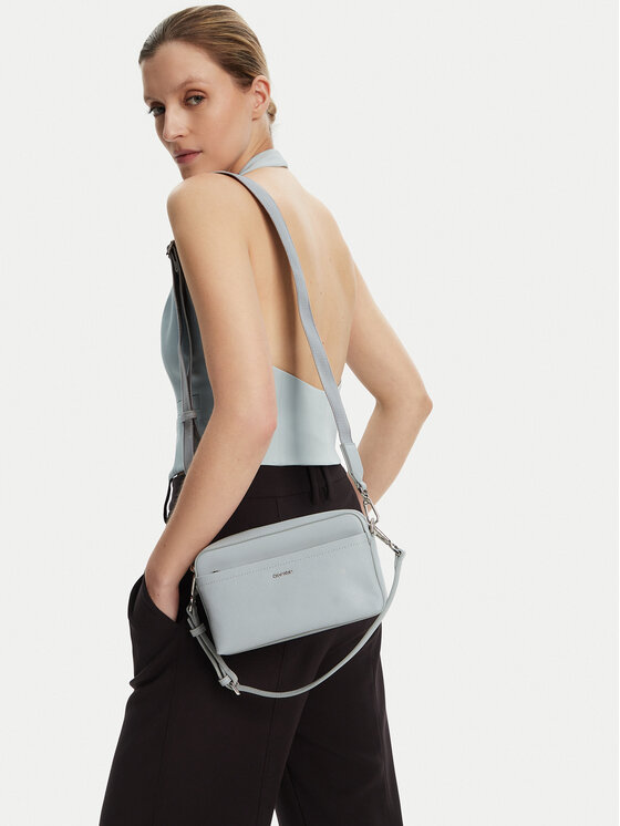 Calvin Klein Calvin Klein Torbica Ck Must Conv Camera Bag_Mono K60K613021 Siva