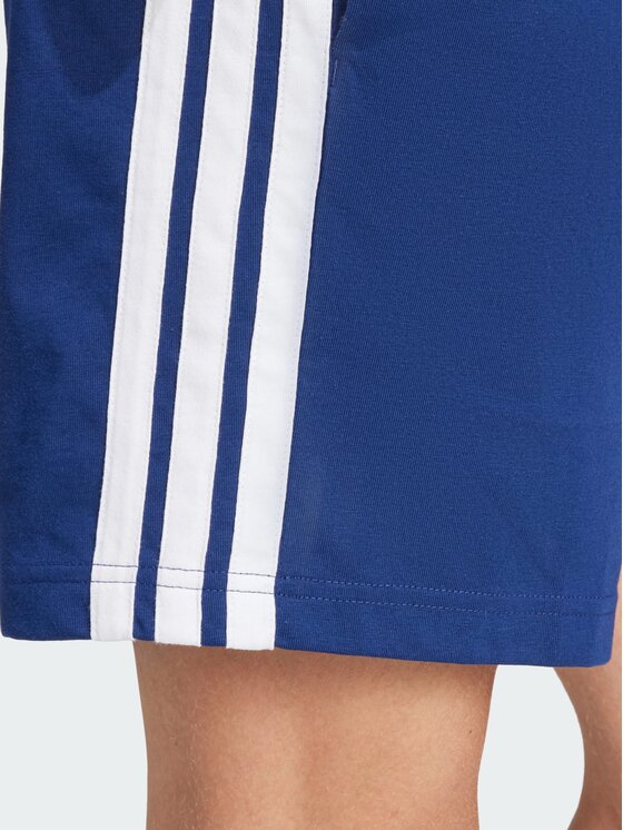 adidas adidas Szorty sportowe Essentials 3-Stripes JF3679 Granatowy Regular Fit